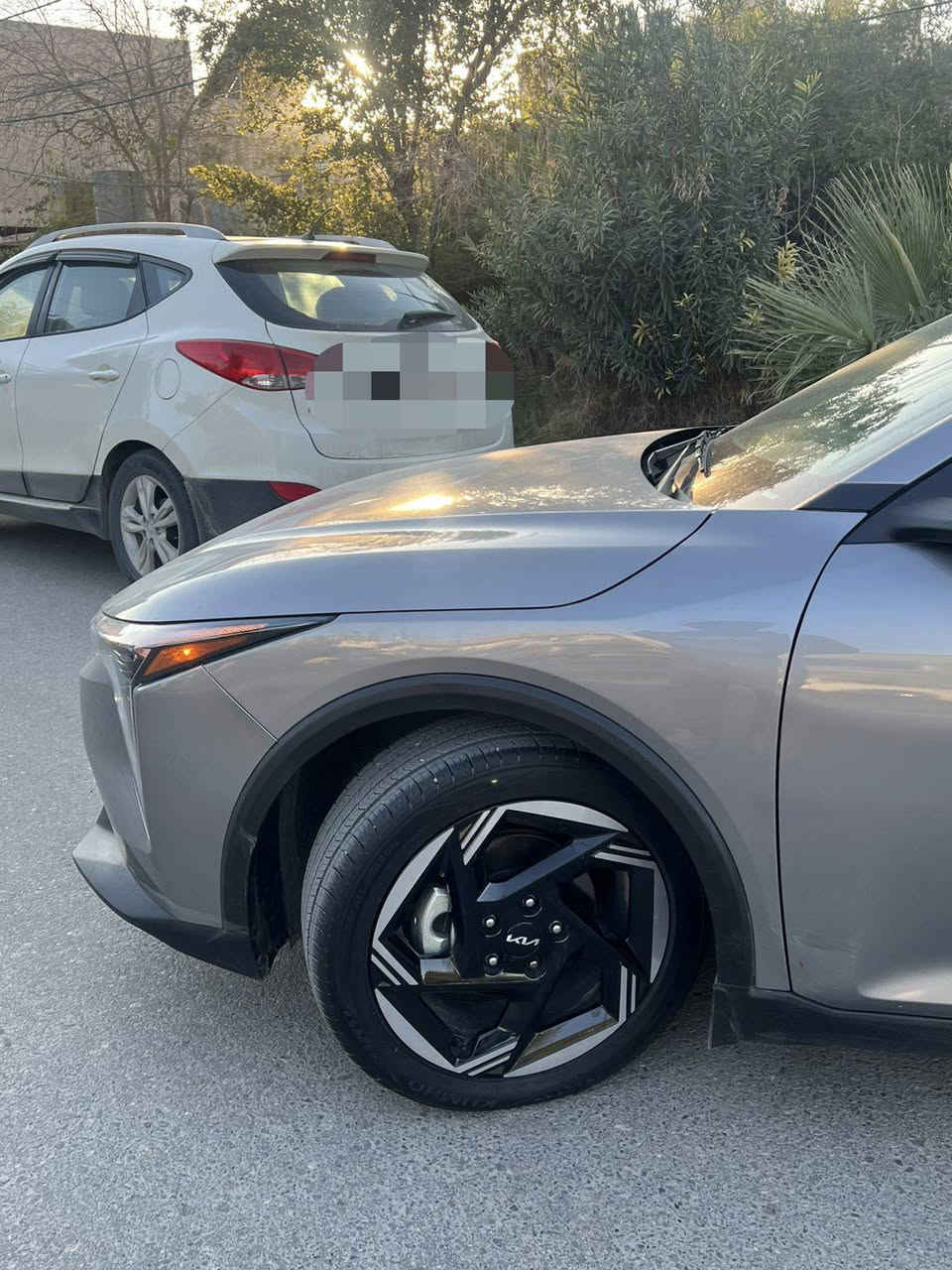 سلام عليكم 
للبيع K4  كلين 
فول مواصفات
تدفئه كشنات 
ستيرن تدفئه 
شاشه كاربلاي نقطه عميه 
بانوراما 
رادرات امامي خلفي 
كشنات جلد 
ماشيه 600 مايل يعني زيرو 
بدون رقم كاتي 
مكانها موصل للاستفسار اتصل ع رقم غير متواجد واتساب ماسنجر للتواصل (***********)
