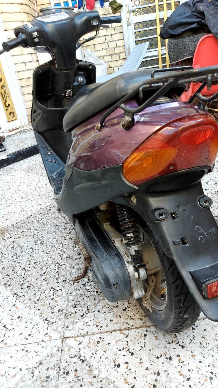 السلام عليكم دراجه يوماها ٩ زروف
للبيع نضيفه كله شغال نكره سلف دراجه مفتوحه سعره 450
قفل الشراي يدخل خاص ويدلل


**إذا كنت صاحب هذا الإعلان وتريد حذفه لأي سبب، رجاءا أرسل رسالة إلى الدعم الفني**