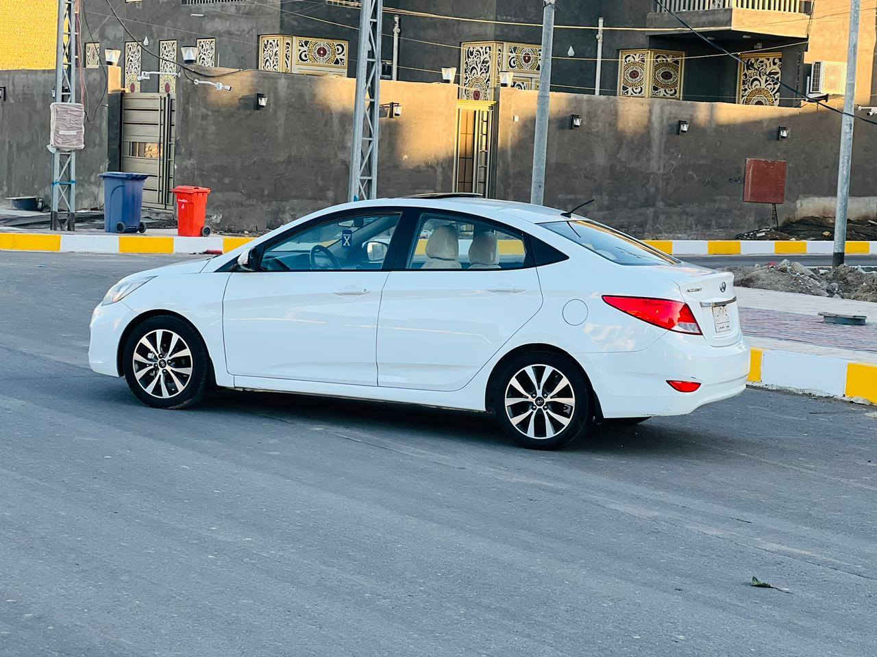 السلام عليكم للبيع
هونداي اكسنت 2016 رقم بصرة تحويل مشروع وطني خليجي بيه باب سايق مبدل اصلي نفس لون والباقي كفاله ضربة وصبغ تبديل مكينه 1600 دوش مامفتوح فول مواصفات فتحة داخل بيجي 5 ويل كب كروم سياره جديدة وجاهزة كلش تخم تاير وتبريد وحدادة مكفولات مكانه ناصرية

***********

سعره 100
