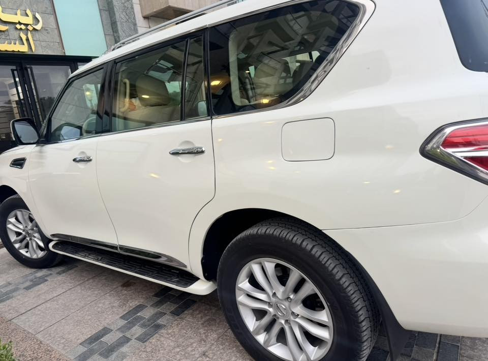 سلام عليكم نيسان باترول سيف العرب خليج 2019 مكينه 6سلنر صدر امامي خلفي جديد تخم تاير جديد زرع عدسات لايت جدد السياره بيه 3قطع صبغ اني ابيع صفحه كامل جهت السايق وباقي السياره مكفوله عنوان بغداد مدينه الصدر السعر 250 وبيه مجال
***********
ملاحضه حاليآ السياره بيه اكسل خلفي كايم
