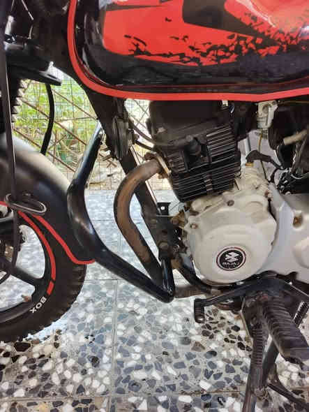 السلام عليكم شباب بوكسر اللبيع موديل 2021 الدراجة خير من الله مكفولة من كلشي  السعر 2 مليون وبيها مجال العنوان بغداد المحمودية  ***********
