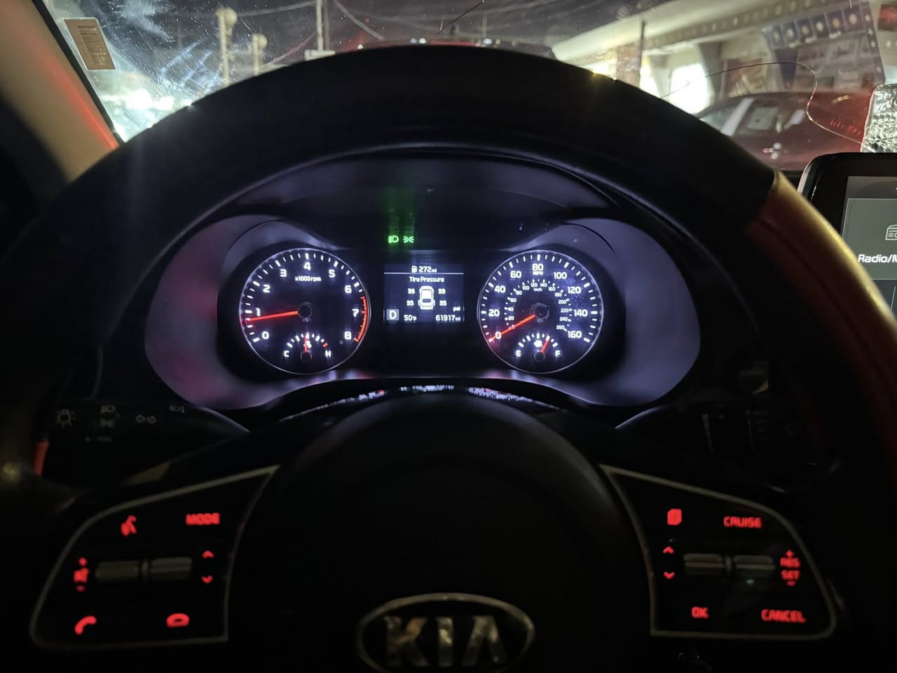 السلام عليكم
سياره فورتي معوقين موديل 2021

المكينه 2000دوش 

نص فول المواصفات المعروفه 

كلين السياره ما بيهه اي ضربه 

وبيهه نسبه غرق قليله 

السياره مكانهه حي الجامعي 

ماشيه61

سعرهه 123 وبيهه مجال بسيط

***********
