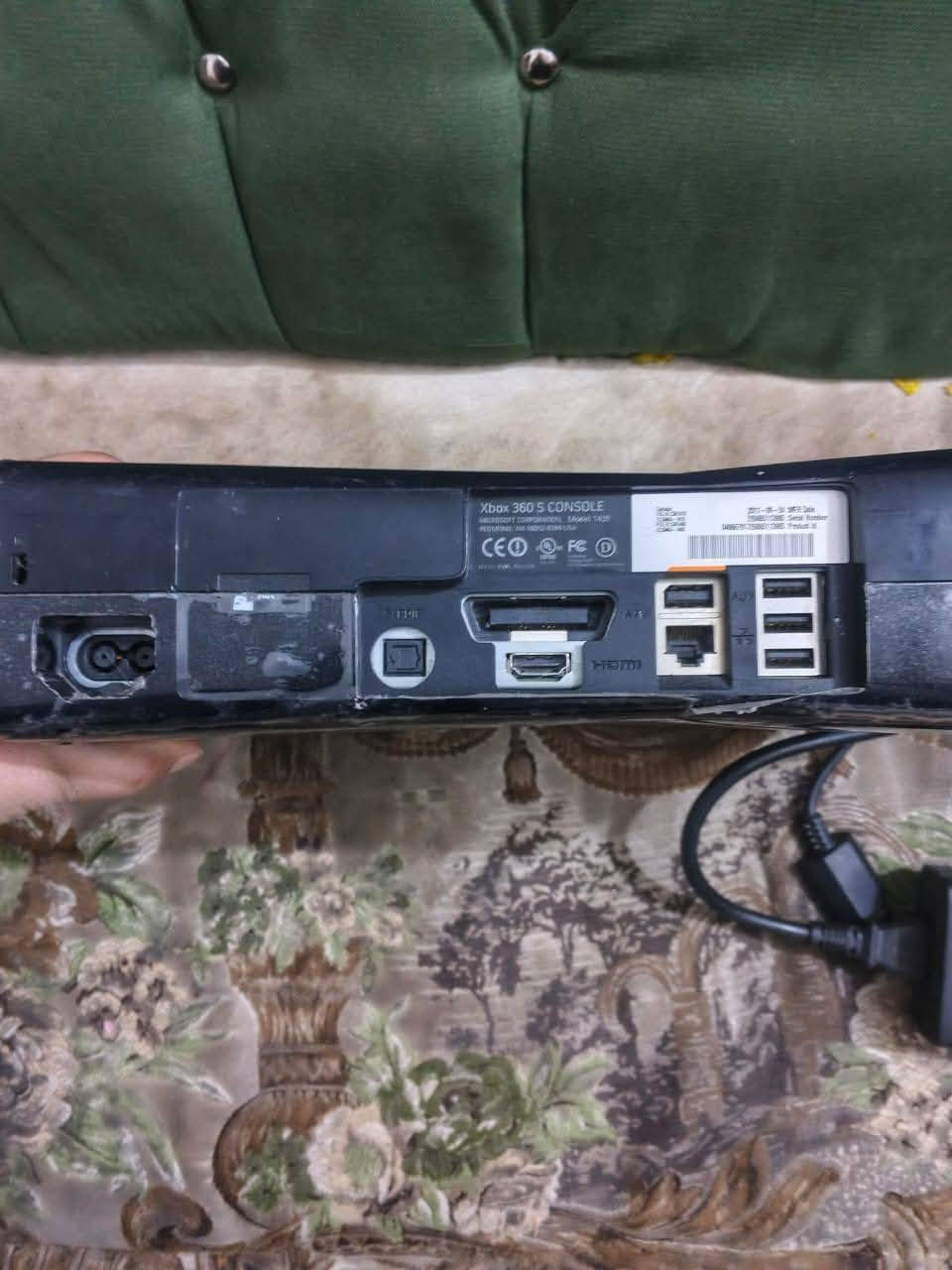 عدي هاذ وبعد وياه دركسون وبطاريات العاب ثنين كله بطاريه بيها 100 لعبه قيم وذا عجبني   بيعه


**إذا كنت صاحب هذا الإعلان وتريد حذفه لأي سبب، رجاءا أرسل رسالة إلى الدعم الفني**