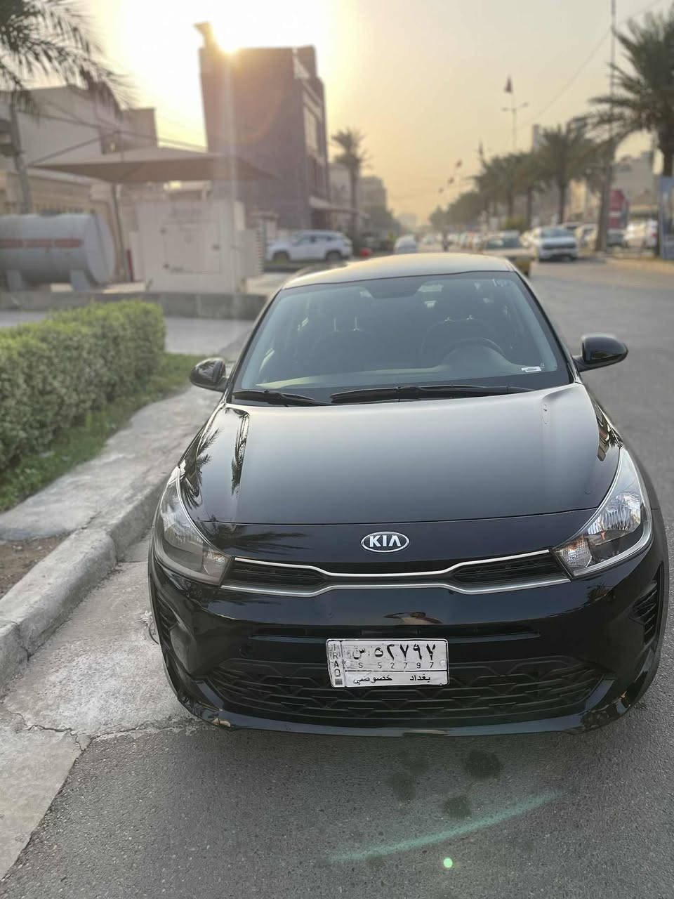 للبيع كيا ريو 2021 رقم بغداد مكينه 1600 دوش ماشية 67 الف كيلو حادثها خلفي بدون ايرباك قبق جنطه ورش جاملغات بدون معجون السيارة جاهزة ميحتاج دينار تصرف عليها
/ شاشة جبيرة / مكينه 1600 دوش / كار بلي / كامره خلفيه / 
مكينه وكير وتبريد مكفولات صور الحادث منشوره
سعرها 120$ ورقه
مكاني بغداد السيدية ***********
