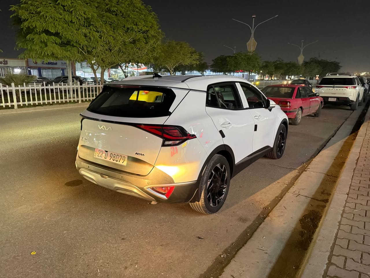 السلام عليكم 
كيا سبورتج موديل 2024
ماشيه 11 الف كيلو متر 
سياره بحاله وكالة صفر Nim
اوراق ضمان الشركة ( اكدال ) بعدها باقيه بيها 
مكفولة عدا شي قليل كلش تعديل pdr بالجامرلغ الخلفي جهة السكن
رقم.اربيل تحويل و غرامه بنفس اليوم

مواصفات السياره
 
بصمه عدد 2 
‏DRIVE MODE
ايكو _ نورمال _ سبورت _ سمارت
بريك AUTTO HOLD 
هندبريك (P) دكمه 
تشغيل عن بعد 
رادار جانبي 
نقطة عمياء 
حساس خلفي و امامي
تبريد مركزي ولمس وقطعتين
مرايات شفط و نظام ترحيب
تحكمات ستيرن جهتين 
مثبت السرعه 
كيج ديجتل 
شاشة اندرويد & كار بلي
شفتات ستيرن
بك لايت ولايتات LED
كاميرا خلفيه دواره
كشنات جلد لون قرميدي
تدفئة كشنات + ستيرن 

للأستفسار اكثر [ ***********]
مكان السيارة كركوك
تشوفها غالية صل على النبي و اعبر المنشور كركوك, العراق
