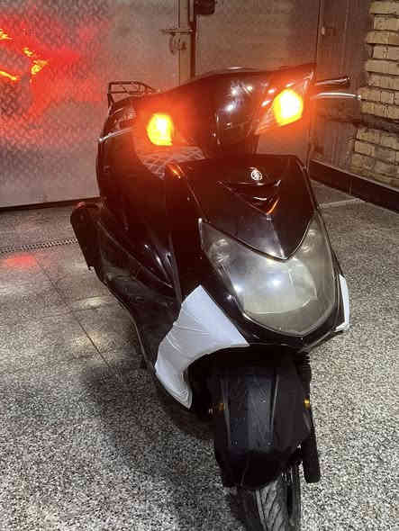 دراجه سكنس فحل نوزل برغي ممفتوح بيها للبيع العنوان بغداد السعر ٦٠٠ وبيها مجال رقم ***********
