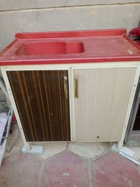 طباخ بدون ميز • سنك