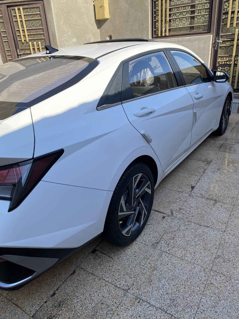 السلام عليكم النترا موديل 25 ماشيه 18الف كفاله عامه وكاله مجانيه فول مواصفات سعرها 150مكاني بصره ***********
