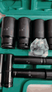 السلام عليكم للبيع مكان بغداد ***********
