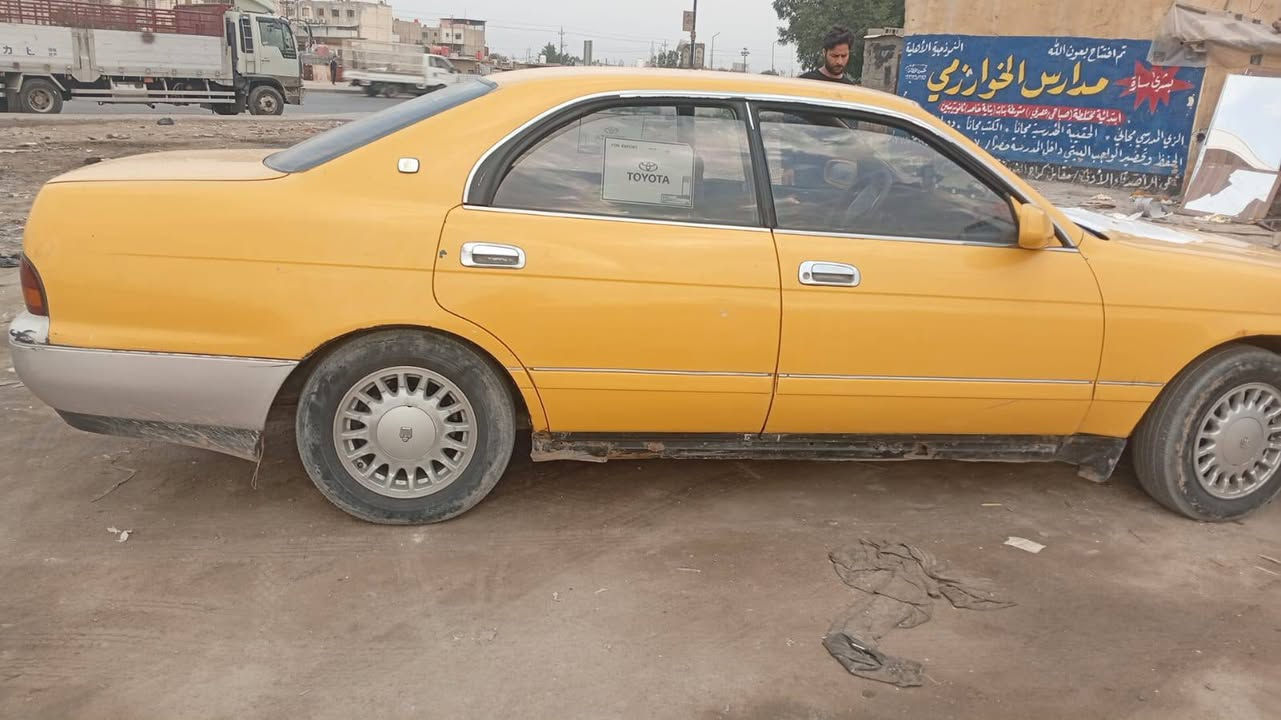 سياره بطه جاهزه حداديه كير مكينه كلشي جديد نقص سلف وراديتر فقط . حي الاصدقاء. السعر 23  رقم هاتف . *********** البصرة, العراق
