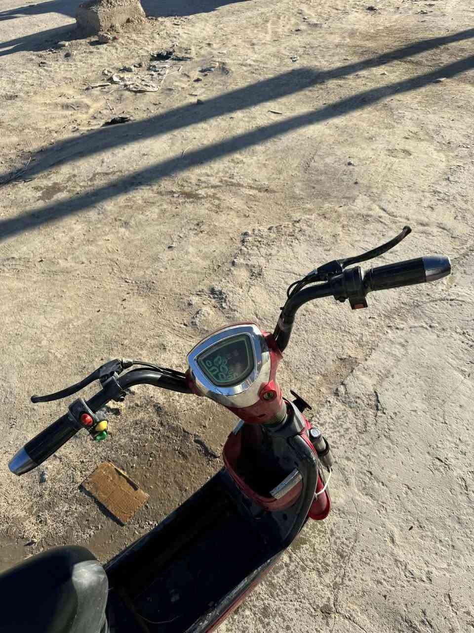 السلام عليكم من رخصه الادمن شباب عندي دراجه شحن للبيع بس نقص بطاريات  في كربلاء ركن الجامعه شركه الرنا  السعر 100وبيه مجال الاستفسار خاص موجود


**إذا كنت صاحب هذا الإعلان وتريد حذفه لأي سبب، رجاءا أرسل رسالة إلى الدعم الفني**