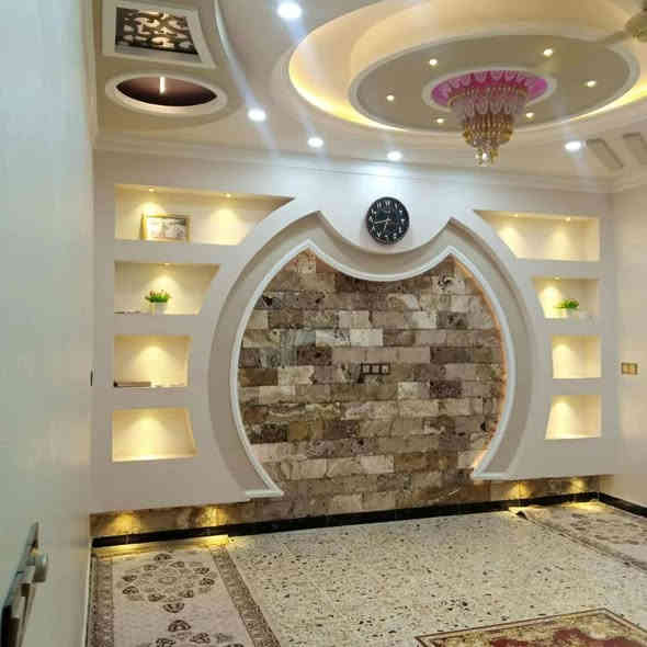 دار للبيع في بهرز عل شارع العام المساحه 650مترمقابيل مشروع ماء جنوب بهرز للاستفسار ***********
