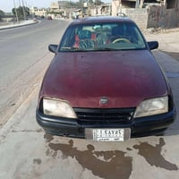 اوميكا موديل ٩٠ محرك وكير نضاف تخم تاير والكشر كدامك السعر ١٨ورقه وبيه...