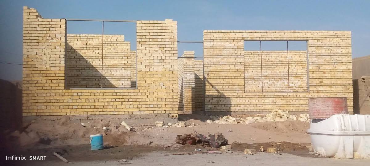 خلفه بناء متفرغ
***********ومن الله التؤفيق
