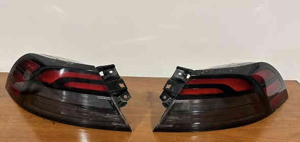 السلام عليكم شباب 
للبيع بكلايتات هوندا اكورد 24 تورنك امريكي ابو اللد الجانبي مبدل بس الجامات مالتهن اصلي وشغل درجة اولى كبس حراري مو سليكون يم الشارقة السعر مناسب جداً للتواصل على خاص او الاتصال ***********
