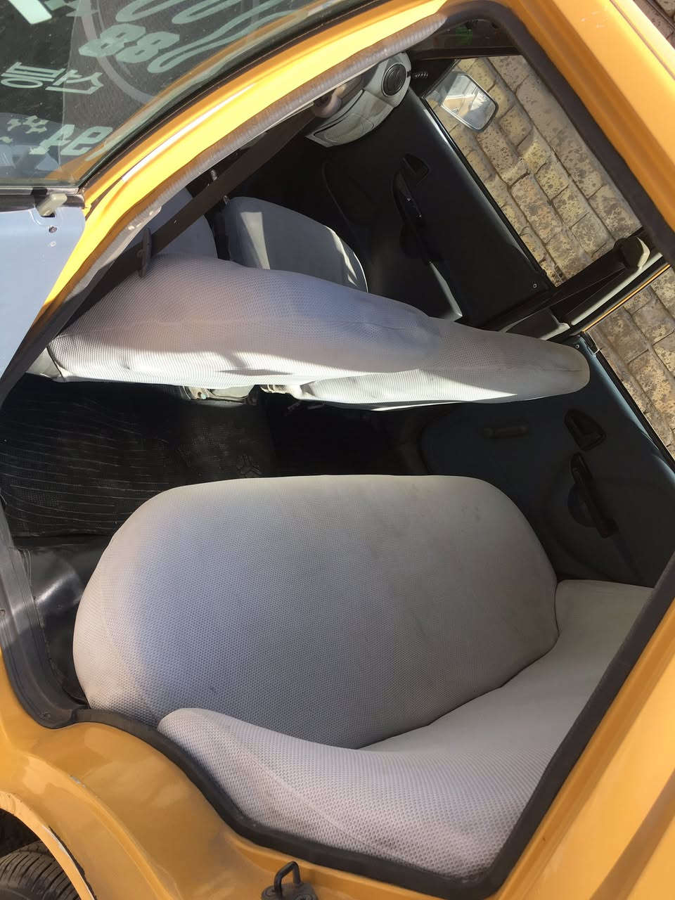 السلام عليكم مرخصت مدير الكروب سايبه موديل 2016بيه جاملغ امامي مبدل وجوه قبق البانزين ضربه خفيفه وشاصي واحد فطر صغير ومسوي سياره مرتبه شوفت عينك غرامه هيئه مصفره رقم جديد سنويه لل ٢٩ رقم ***********بغداد الدوره ٣٠
