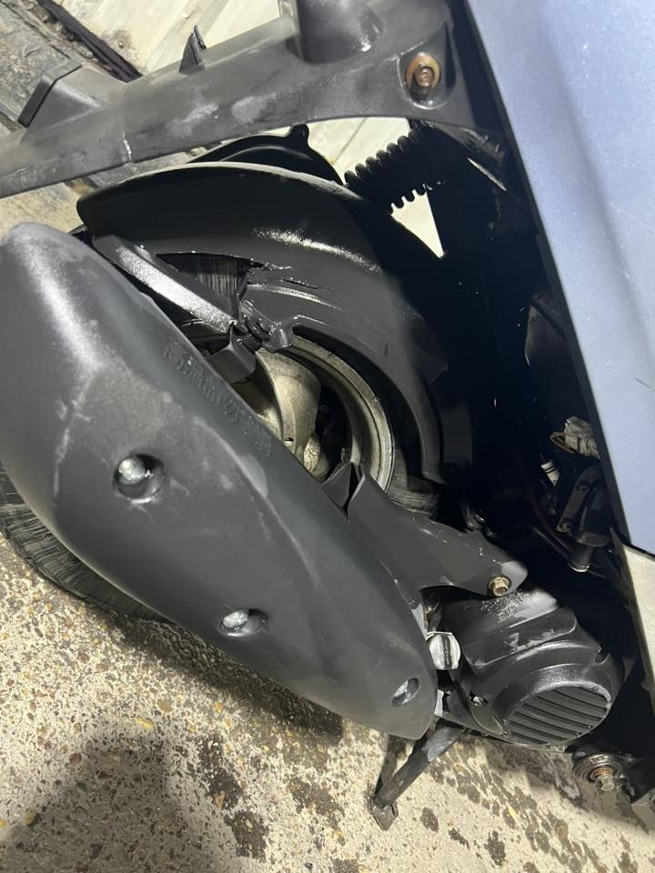 السلام عليكم بريز كابريتر نظيفة كلش جيب فيتر وافحص نكره سلف كلشي شغال600 وبيها مجال 
تواصل واتساب فقط ***********
