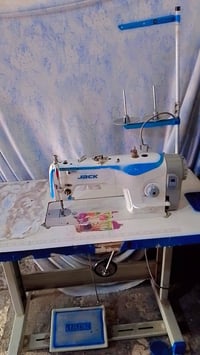 جاك F4 • كاتم صوت • قضاء الحي