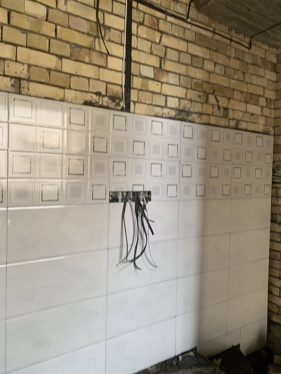 كهربائي متنقل داخل كربلاء⚡️🚎
وتساب او اتصال***********
للصيانة الكهربائية 

انشاء بوردات حسب الطلب

تأسيس كهرباء بوري وسيمنز

صيانه جميع الاعطال الكهربائية

 او بلك سويج 

صيانة سخان 

او ستبدال كونتكتر 

ربط ميزانية

تصليح الاجهزه الكهربائية

وربط جميع الأجهزة الكهربائية  

تنصيب منضومة كامرات بأنواعاها

للتواصل اتصل أو واتساب ***********
