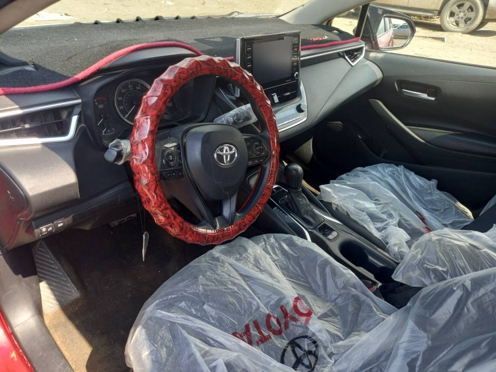 السلام عليكم 
كورله 2021 امريكي 
مكينه وكير مكفولات 
 بيها صبغ عام اثر جفيه خفيفه بدون دواخل 
حوض قماره لغد شاصي مكفولات حداديه صدر جدد 
تخم تاير جديد تبريد ثلج 
سياره جاهزا  
رقم اربيل تحويل مباشر بسم عربي
السعر 107وبيهة مجال 
رقمي *********** 
مكاني بغداد الشعب بغداد, العراق
