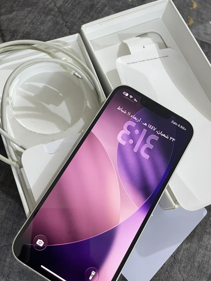 ايفون ١٣ عادي شرق اوسط نضافه ٩٩٪؜ الجهاز كلشي مامبدل بي بعده بضمان الماستر '''بطاريه ٨٩ 
 سعرر ٤٥٠ وبي مجال 
رقم ***********
