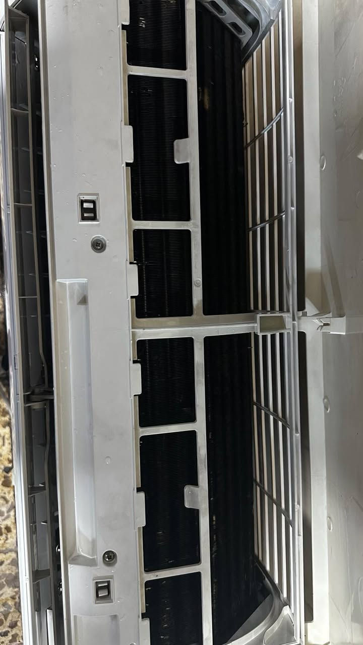 سبلت للبيع يورك طن بلادي   كامل مع ملاحقاته ريمونت +بوري ٣ متر غازه مقفول سعره ٢٥٠ الاتصال على رقم ***********
