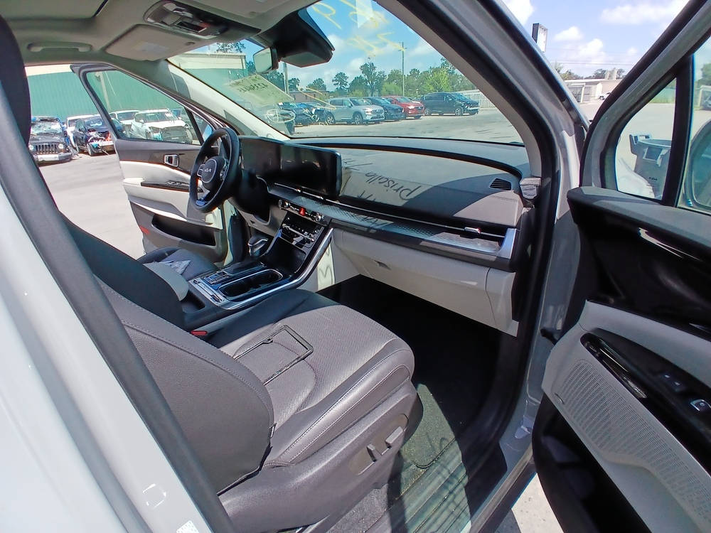 Kia Carnival Mpv SX-Prestige2024 3.5L 2024 SX-prestige 
برستيج وارد امريكي فول 1/1 دخول جديد  كرنفال
حجم المكينه : 3500 V6
 ترهم شهداء ترهم حرة واصل بصرة 
بدون ايرباك
اعلى فئة فول 1\1  VIP

 
 يتوفر لدينا شحن الى الامارات وتركيا   
خدمة التخليص الكمركي والنقل الى جميع محافظات العراق من جميع منافذ العراق الحدودية  

للتواصل *********** بغداد 
*********** دهوك
*********** دهوك
00905348133355 تركيا 
العنوان : بغداد / البلديات / قرب جسر 7 نيسان  
دهوك / شارع بهار ستي / داخل المعارض / معرض رشيد سعيد 
#مزاد_هايدرا
