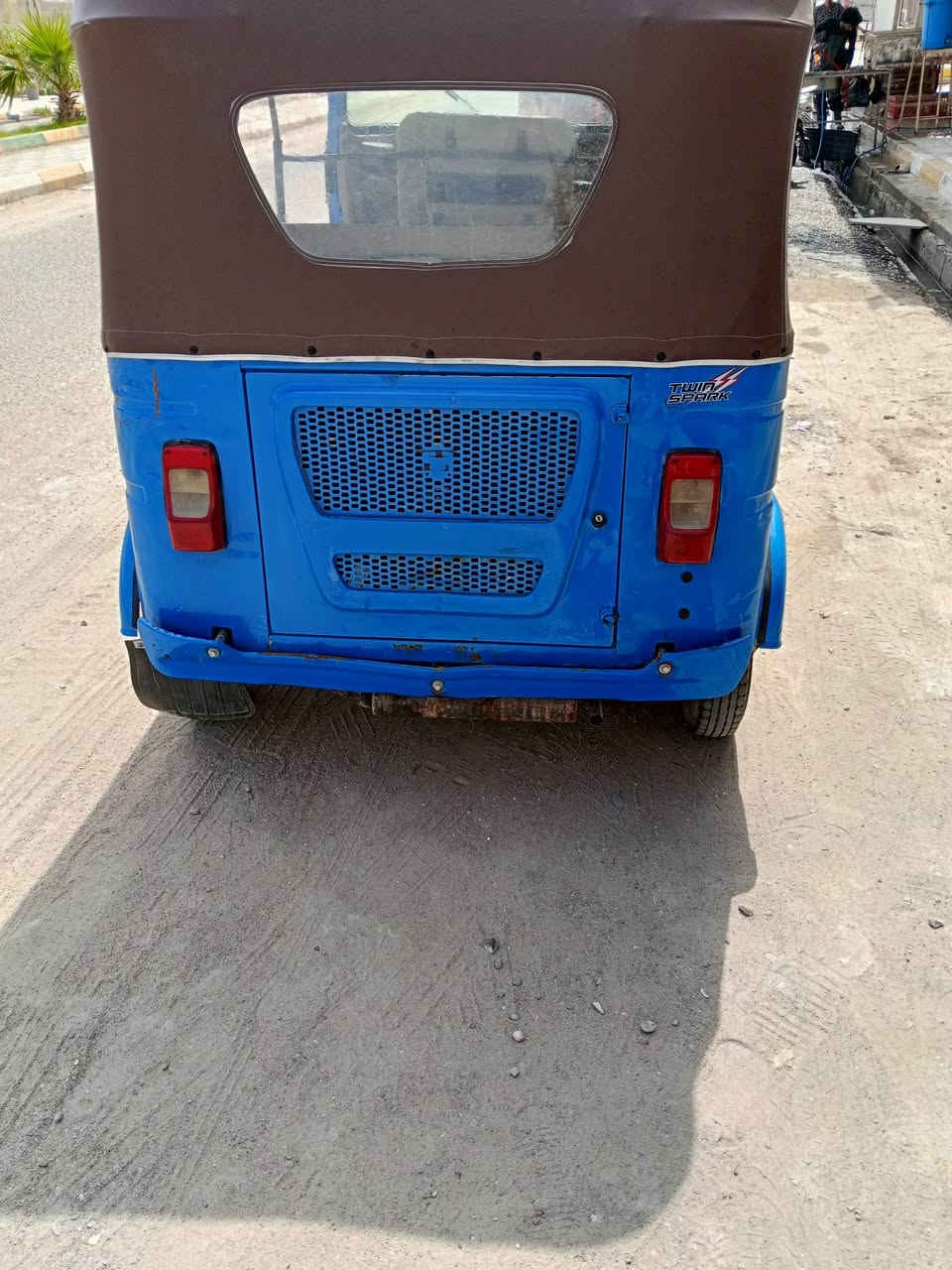 سلام عليكم تكتك للبيع  رقم بشهر ثاني     ***********
