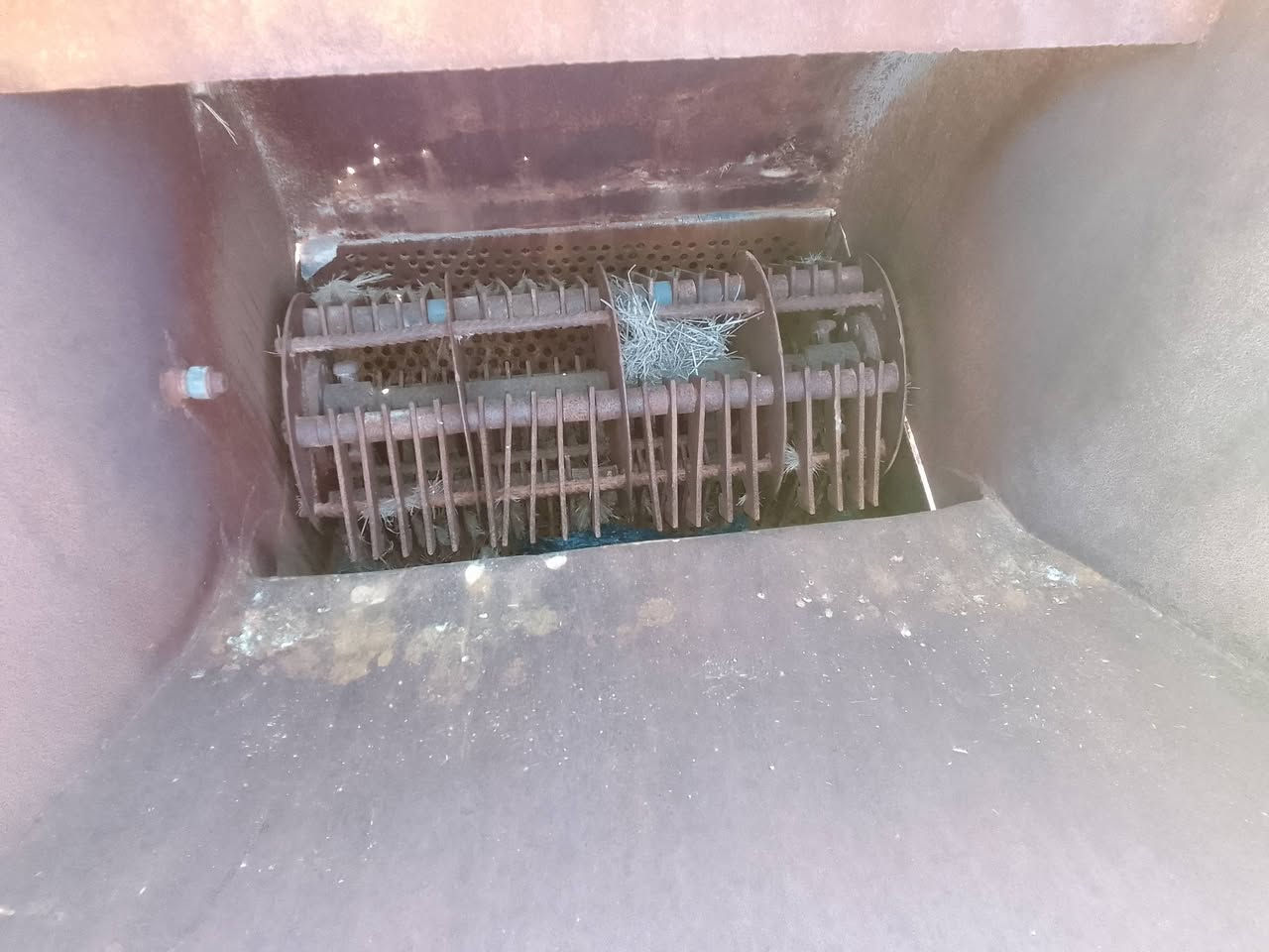 لبيع دكاكه 
مكلف بل نشر
***********
