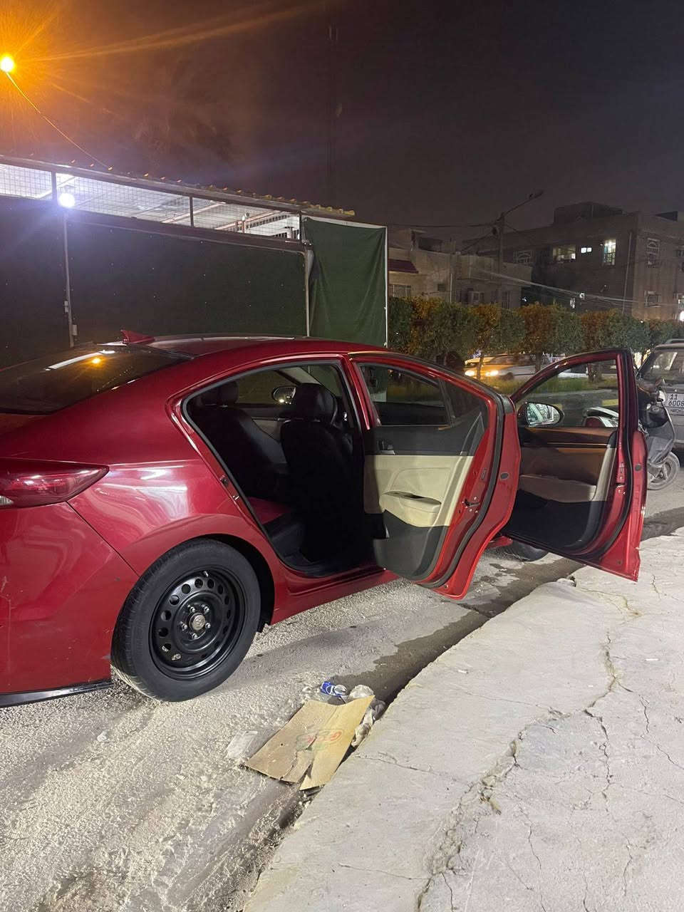 النترا موديل 2018 نص فول
ثلاث انظمه قياده
ايكو سبورت نورمل
ماشيه 50000 الف مايل
حادثها بابتين فقط
وبيها جراد بالقماره يم الاريل على كد اربع اصابع فقط
رقم بغداد
السياره باسمي تحويل ثاني يوم
السعر 125 وبيها مجال


**إذا كنت صاحب هذا الإعلان وتريد حذفه لأي سبب، رجاءا أرسل رسالة إلى الدعم الفني**