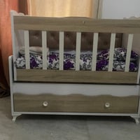 سرير اطفال • نضيف كلش • استخدام قليل