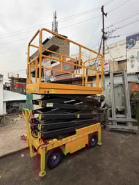 مصاعد مقصية • بيع وإيجار • باب الشيخ