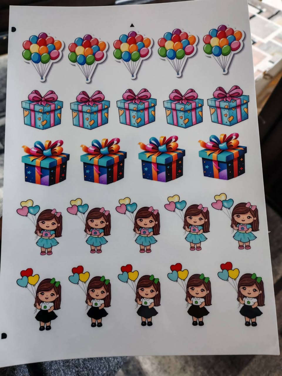 ✨ لكل مبدعي الهاند ميد والريزن.. التفاصيل الصغيرة هي اللي بتصنع الفرق! ✨
​عارفين إن شغلك متعوب عليه، وعشان كدة وفرنالك "اللمسة النهائية" اللي تخليه لوحة فنية متكاملة ومحمية. بنقدم لك أجود أنواع فينيل القص و الاستيكر الشفاف بمواصفات عالمية.
​💎 ليه تختار الاستيكر بتاعنا؟
​شفافية كريستالية: مبيغيرش لون القطعة ولا بيسيب أثر.
​ضد الميه والخدش: شغلك هيفضل محتفظ بجماله مهما طال عليه الزمن.
​بديل الاستنسل: وداعاً لمشاكل الاستنسل التقليدي، دقة متناهية في التفاصيل وسهولة في الاستخدام.
​طباعة صور فوتوغرافية: نقدر نحول ذكرياتك لصور مطبوعة بجودة عالية جداً مخصصة للصب داخل الريزن.
​🧲 جديدنا: صور مغناطيس الثلاجة
​لو عايز تفتح خط إنتاج جديد، بنوفرلك طباعة الصور على مغناطيس قوي وشيك جداً، هدايا مثالية لكل المناسبات!
​مبدعين الريزن.. إحنا بنفهم لغتكم ونقدر فنكم! 🎨
سواء كنت محتاج أسماء، جمل ملهمة، أو لوجو خاص بيك، إحنا جاهزين نحول أفكارك لواقع ملموس بجودة تشرفك قدام عملاءك.
​📞 للطلب والاستفسار:
​تواصل معنا الآن عبر الواتساب:
👉 010 23131971


**إذا كنت صاحب هذا الإعلان وتريد حذفه لأي سبب، رجاءا أرسل رسالة إلى الدعم الفني**