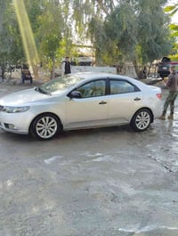 سيراتو 13مكفول عدا دعاميه اماميه صبغ  ومكانات بار كير مكفول محرك حصه ج...