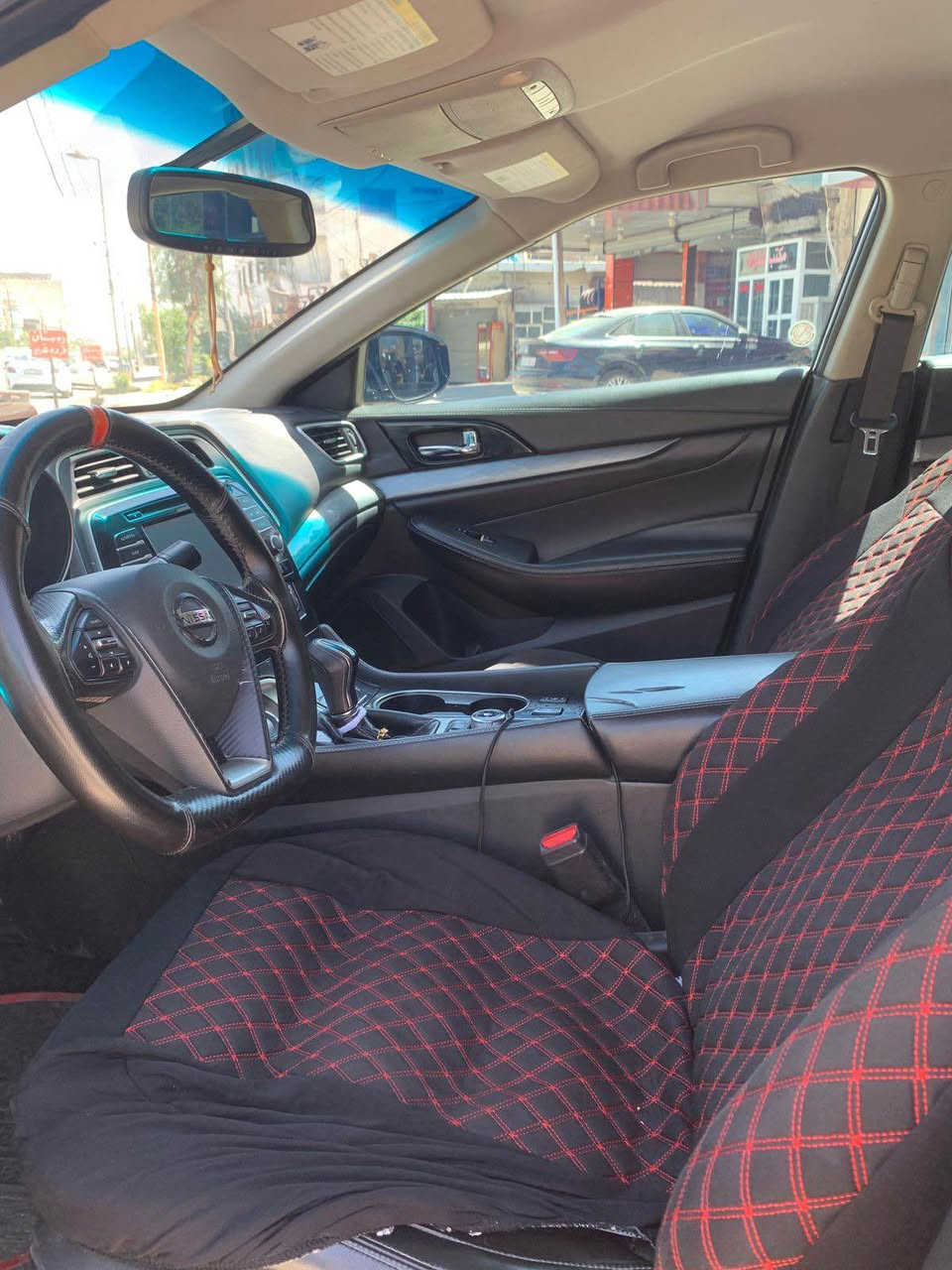 Maxima   
Model 2018 

٢ چاملغ و نیو دەرگا سایق
سبوغ ، بێ لێدران لێخشاوە
بێ ناوگرتن ئێرباگ شان 
ڕۆیشتن / ٨٠ هەزار میل 
مواسفات Sv 
مەکینە V6 ,3,5 کپس
رەقەم و سەنەوی نوێیە 

نرخ / ١٢٥ $
*********** أربيل, العراق
