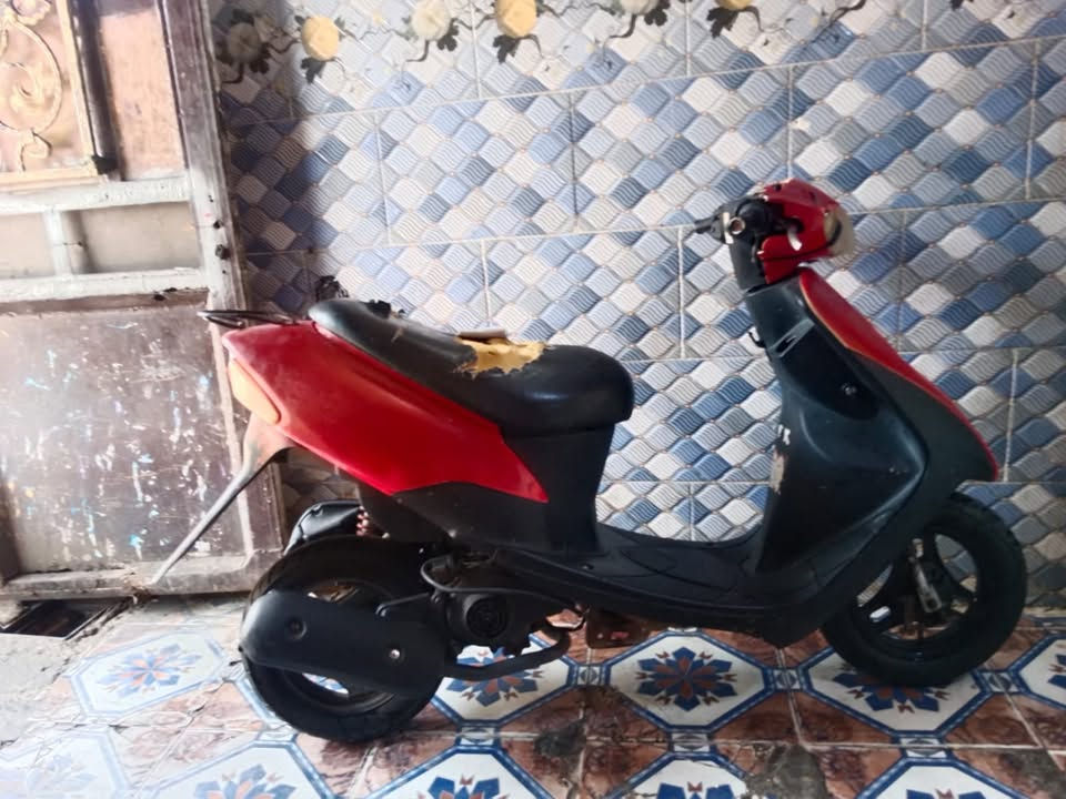 دراجه البيع رياضي ما مفتوحه دراجه كفاله شلعه مشي تخبل سعر 200 وبيه مجال حك جيه تصال *********** او واساب
