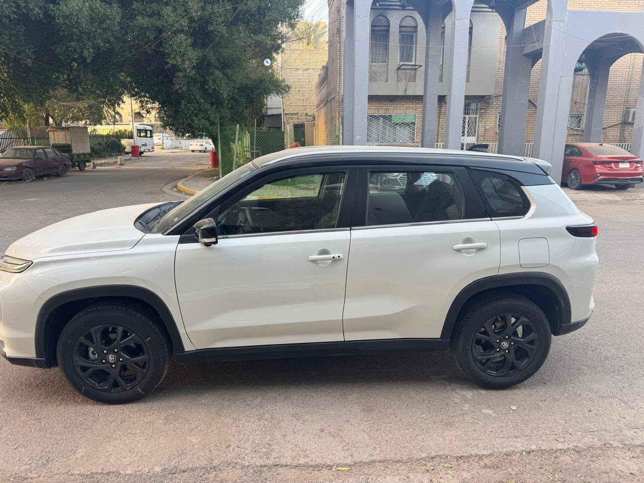 اوربان كروز ٢٠٢٥
سقف اسود تو كلر
ماشيه ٩٠٠ كيلو تعتبر زيرو على كد الهزة والترقيم وتبديل دهن اول استلام مكفولة من من كلشي
رقم بغداد فول مواصفات قمارة حديد
صيانه ٨٠ الف كيلو دهون وفلاتر
وضمان ٥ سنين
ساز
مكانها بغداد
سعرها ٢٨
***********
