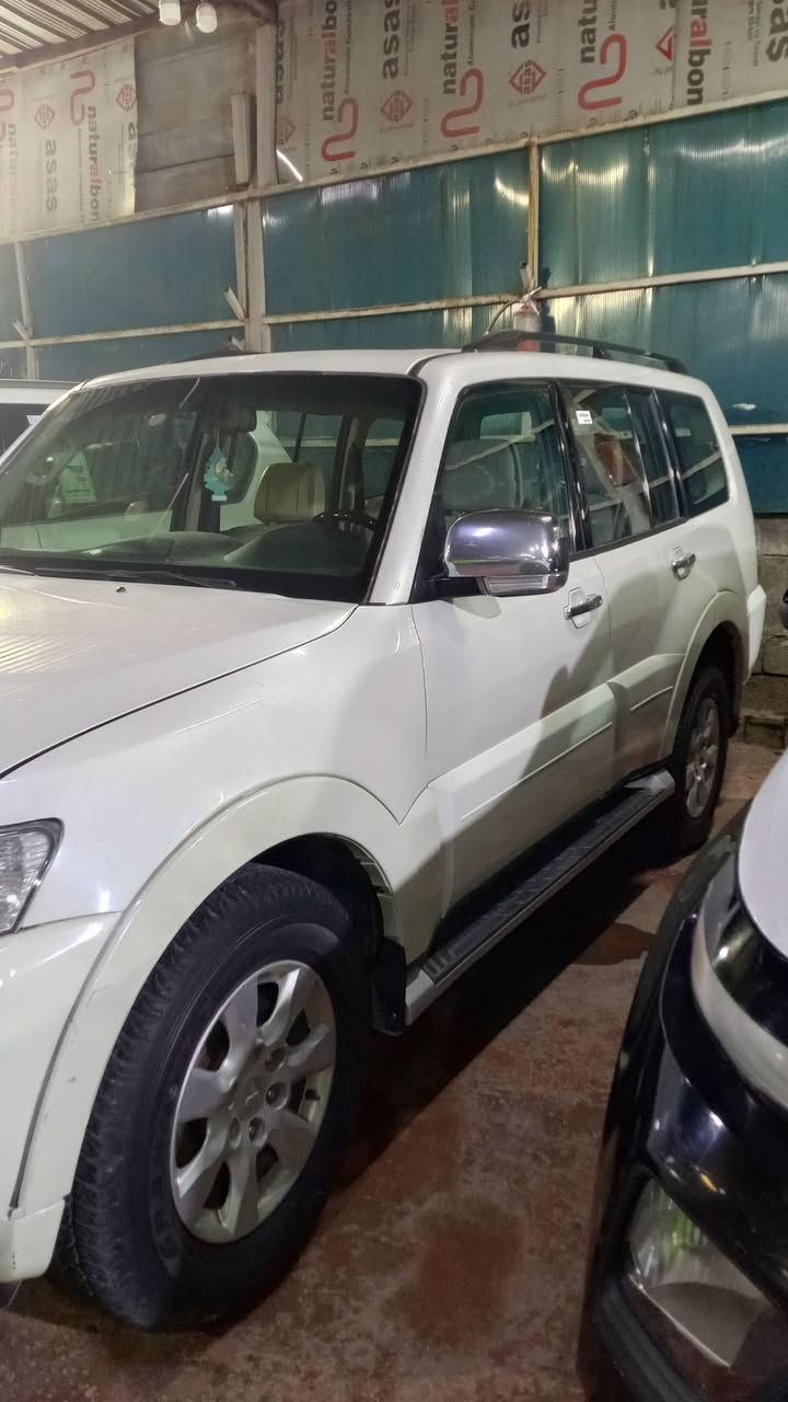 معرض بركة الرحمن
باجيرو موديل 2015 نضافه فول الاستفسار علا هذا رقم *********** / عنوان المعرض بغداد الشعب قرب سوق شلال و قرب سوق اربع الاف
