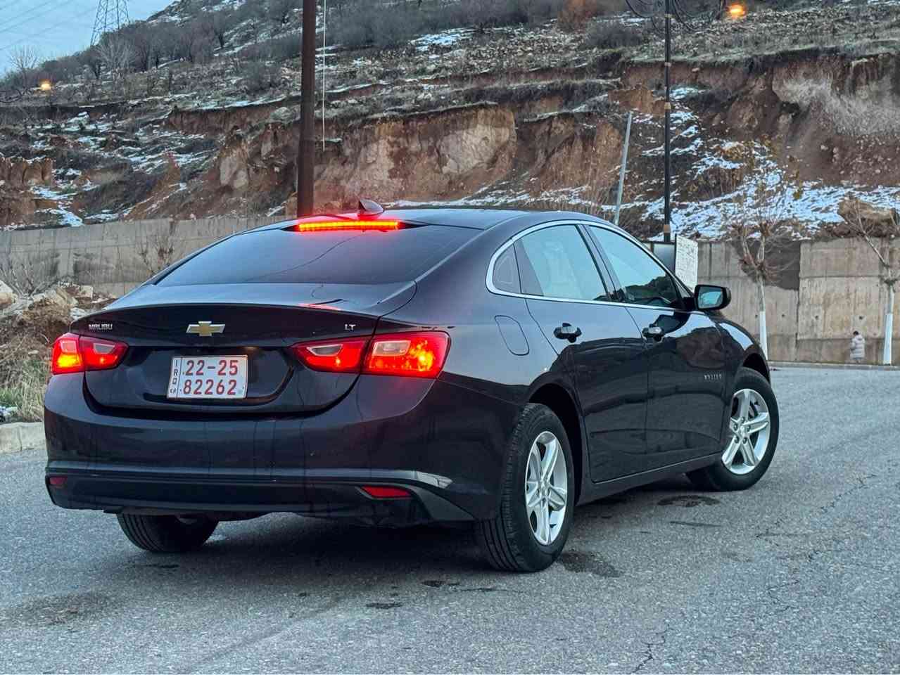 ماليبو 2023 LT1
فول مواصفات عدا البانوراما 
ماشيه 19 الف مايل فقط

السياره جاهزه من كل النواحي بس تجي اتشغل وتروح
كير ومحرك وتبريد وكهربائيات مكفوله وتايرات جدد عليها
حجر بيئه موجود و حتى سبير مانازل بعد 

منزل سونار بالصور موضح بالتفصيل 

مواصفات 
كير اوتوماتيك و عادي 7 نمر
تشغيل بصمه
تشغيل عن بعد
ابواب بصمه
صندوق بصمه
رادار امامي
تحديد مسار
تبريد مركزي امامي و خلفي
تبريد تحكم جهتين منفصل
مقاعد هيتر
مقعد كهربائي
هندبريك بصمه
اوتو ستوب بصمه
شاشه ايباد جبيره
نظام car play + Android
مسجل Aux USB Bluetooth Cable 
كامره دواره
تحكمات ستيرن جهتين
تحديد سرعه
ستيرن فوليوم
بلاجكتورات ليد
مرايا كهربائيه
نظام تراكشن مانع الانزلاق
نظام ECO اقتصاد البانزين
شاشه عرض الاعطال
ويل كب شركه 
وطخم تايرات جدد شادلها ضمان سنه ونص

السعر بلاش 114 ومجال
للاستفسار 
كورك : ٧ ٦ ٨ ٦ ٤ ٢ ٤ ٠ ٥ ٧ ٠ اتصال + واتساب
آسيا : ٥ ٤ ٠ ٩ ٦ ٨ ٦ ٦ ٧ ٧ ٠ اتصال + واتساب دهوك, العراق


**إذا كنت صاحب هذا الإعلان وتريد حذفه لأي سبب، رجاءا أرسل رسالة إلى الدعم الفني**