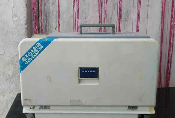 السلام عليكم 
غراض بيت نضيفات جداا المكان حي الجهاد الاستفسار ع هاذ الرقم ***********
