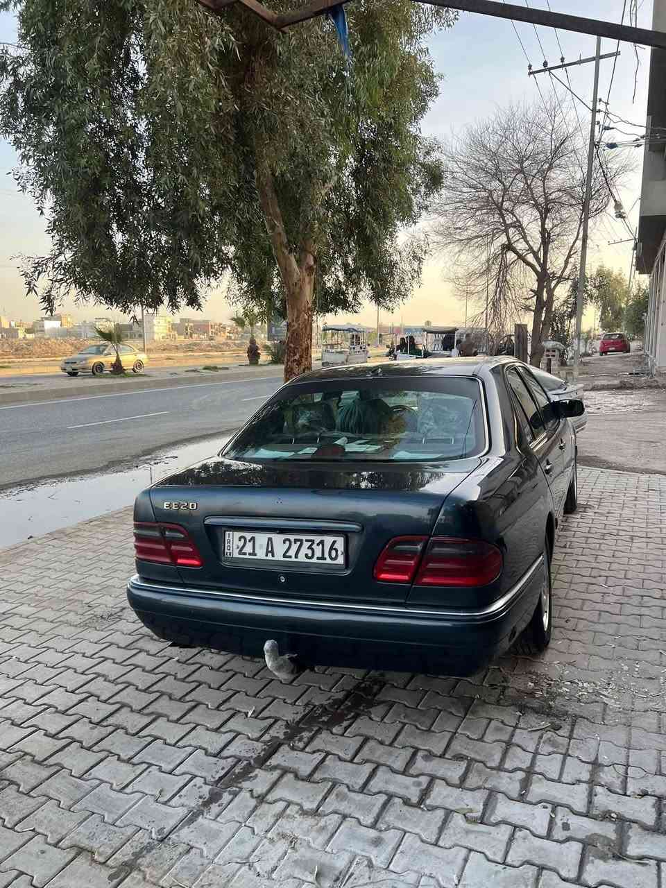 السلام عليكم  مارسدس ام عيون موديل 96 مكينه 320 خراطيم مكينه وگير شرط تايرات جديدة باتري جديد كهربائيات كلها شغاله وكلها عل بلاد غرفه السياره  جديده السياره مصبوغه عام اثر جرد  صدر امامي خلفي جديد تبريد ثلج  تدفئه تجوي  شاشه + منضومه سماعات 🔊 bcc يعني صوتهن مفول سنويه جديده سياره بسمي شوكت متريد تحول احولك + بيها منضومة غاز يعني انسه شي اسمه بانزين. للبيع سعرها (85)  وبيها مجال للشراي للاستفسار(***********) وتحياتي للجميع عنوان السياره تكريت
