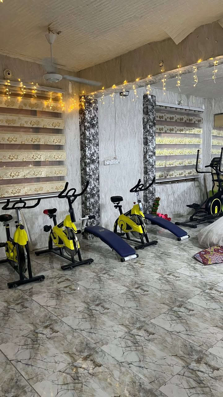 مكلفه بنشر مركز عروس غزل هو خياطة هو جيم هو صالون  بحي الحر قريب مجمع ريحانه صاير عل شارع السعر ١٢ مليون


**إذا كنت صاحب هذا الإعلان وتريد حذفه لأي سبب، رجاءا أرسل رسالة إلى الدعم الفني**