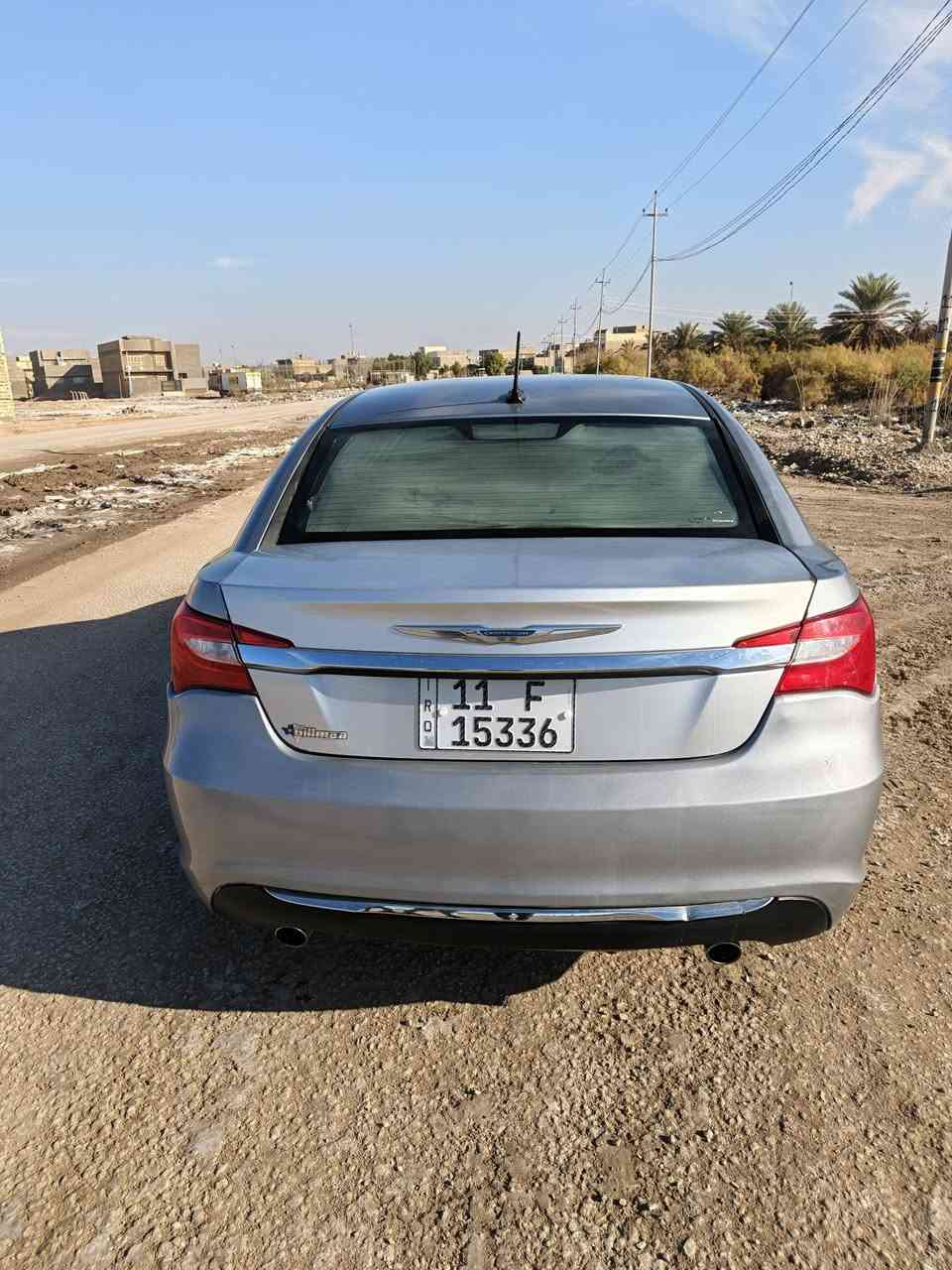 السلام عليكم
C200 كلايسلر 
موديل 2014 فئه s بأسمي 
حادثها بأمريكا قبق جنطه فقط ومبدل بلادي يعني لاصبغ ولا تعمير +جاملغ أمي بي بارد كلش بسيط وصبغته +جاملغ خلفي صبغ فقط بسبب الجرد 
محرك كير نظيفات جداً وترايك وين ماتريد 
منظومه تبريد جديده بالكامل وتبريدها مجمده 
كلوبات زنون ثلجي فول 
السعر 80  ورقه وبيها مجال 
عنواني حله مركز المدينه 
وأي استفسار ‏اتصل وبيك خير وتدلل‪***********‬‏
