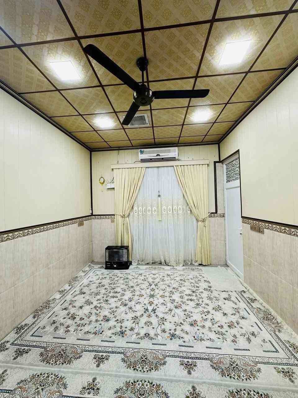 سلام علیکم

#خانووي روكن و ناياب و فول مواصفات بۆ فرۆشتن 💒⛪
ناونیشان 📍كه لار /قه زاي  سموود 🌆🏤

🔷گەڕەکی ژاله(زماونگه يكان)
🔷خانوكه روكنه شوينيكي دلگيري هه ييه
🔷نزيك مزگةوت و قوتابخانةييه
🔷ڕووبەری ١٠ بە ١٠=١٠٠ مەترە 📏📐
🔷تاپؤي يه ك ناوه✅ 
🔷كامل كاشيية
🔷سقف پلاستيكه
🔷دكتى تيداية بؤ هةموو ژوورةكان❄️
🔷دةرگاى پلاستيكه🚪
🔷رووى لة خؤرى ئيوارةية🌅☀️
🔷ديوارى كامل كاشيية
🔷شوێنێکی زۆر خۆش و دڵگیری هەیە🌄🎆

🔴ژوورەکانی ئەم خانووە پێکهاتووە لە ⬇️
🔶میوان 🚪
🔶مطبخ 🥄🫖
🔶مساعد مطبخ 🍴🔪
🔶هۆڵێک 🖼️
🔶ژوورێکی نوستن 🛏️🛋️
🔶ڕۆشنایی 
🔶مشتەمەلات 🚿🛁

بؤه زانيني نرخي ئه م خانوانه خاليك له كوميند دانه

بؤ زانيارى زياتر پةيوندى بكةن بة يةكيك لةم ژمارانةى خوارةوة👇
📞☎️
***********
 

ناونیشانی نوسینگە خؤرنةوةزان ◀️ بەرمبەر مزگەوتی  ئاسودة  

ئێوەی بەڕێزیش هەر موڵکێکتان هەبوو بۆ فرۆشتن یان ویستان بیکڕن دەتوانن ڕەسم و زانیارییەکانتان بنێرن بۆ ژمارە ڤایبەري 📳✅***********
