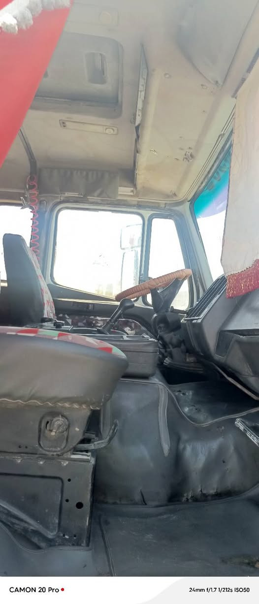 البي موديل 98 قماره وربع مكينته 44 كير 180 مجموعه جيف ام القيطان تخم تايرات جاهز العمل 3 الوحات رقم الموبايل *********** المكان النجف
