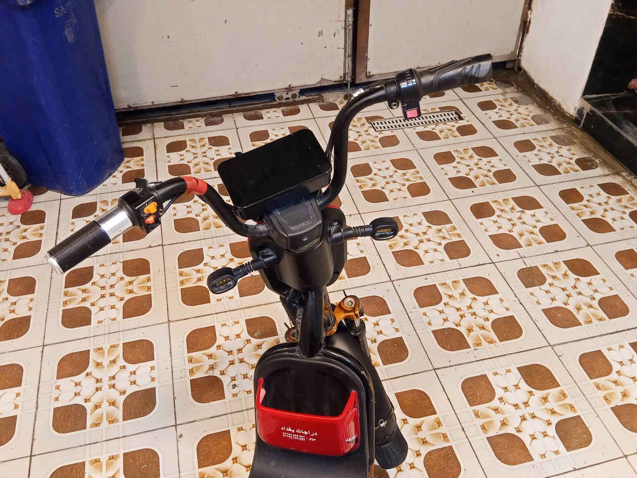 السلام عليكم درجة شحن للبيع يرادلهة بس كشن ويدة ابريك الباقي كلة مكفول للستفسار *********** المكان بغداد حي الجهاد السعر خاص
