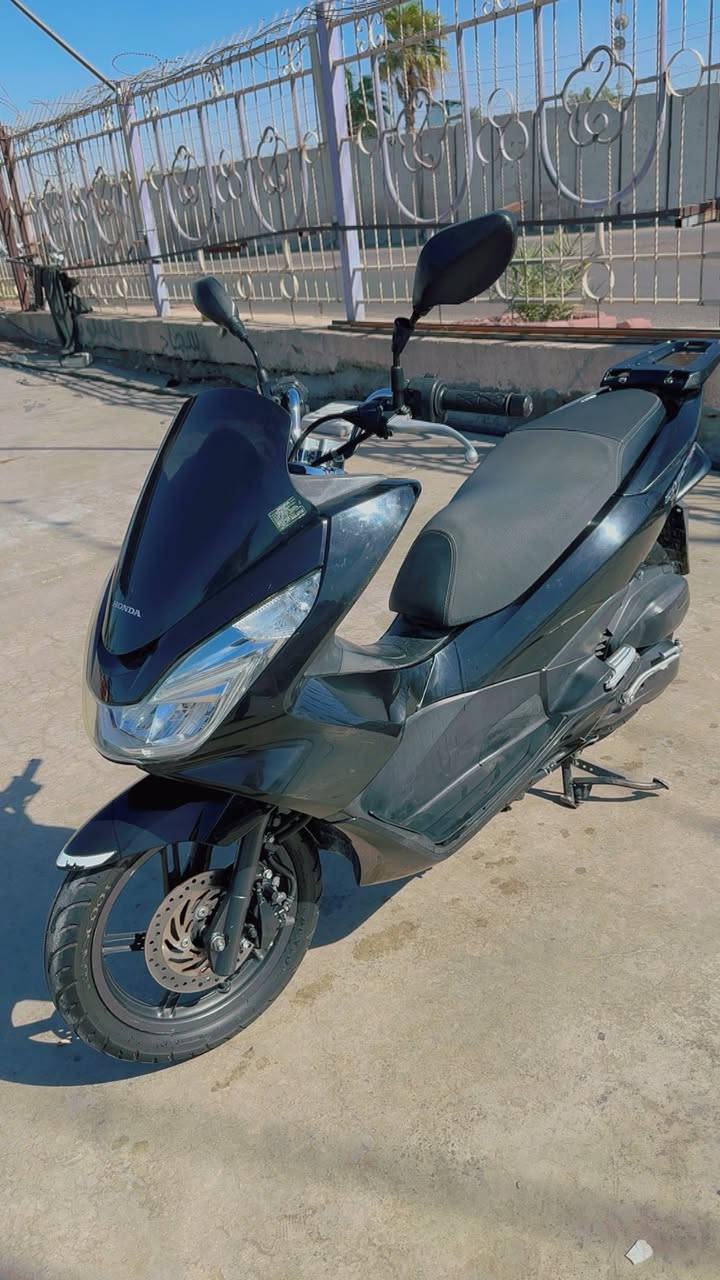 السلام عليكم 
بي سي اكس جيل الثاني ياباني  ((هندر))بلادي
مكينه 150 ماشيه 25
صالنصه رياضي صوتهه يخبل مو هوسه
كفرات  مكينه ما مفتوحه الدراجه ما ناقصهه اي شي مكفوله كفاله عامه ***********السعر 16ونص
المكان الشعله
