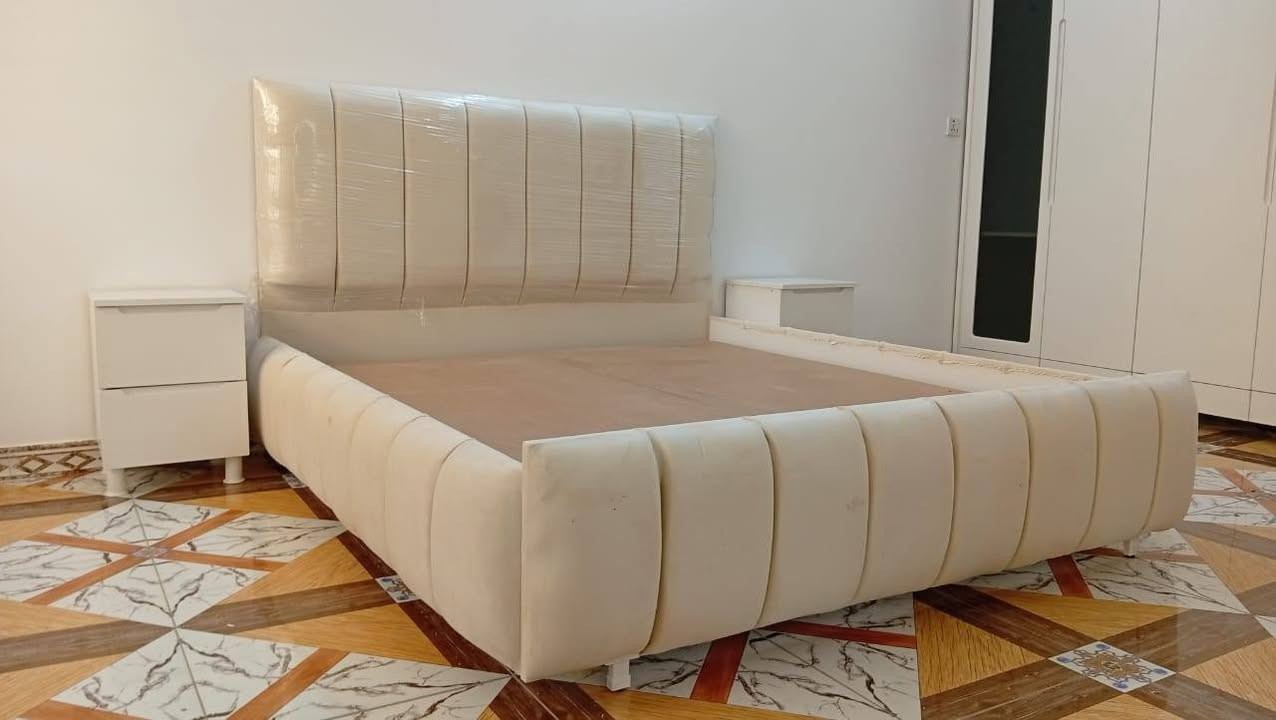 ژووری نوستنەکەت بەو شێوەیە دروست بکە کە خەونی پێوە دەبینیت! ✨
ئێمە لێرە تەنها مۆدێلی ئامادەمان نییە، بەڵکو هەموو جۆرە دیزاین و ڕەنگێک کە لە خەیاڵتدا بێت، بە کوالێتییەکی بەرز بۆت جێبەجێ دەکەین. 🛠️
بۆچی ئێمە هەڵدەبژێریت؟
✅ خواستی کڕیار: هەر ڕەنگ و دیزاینێکت بوێت، بە وردی بۆت دروست دەکەین.
✅ بەستن: بەستنی ژوورەکە بە شێوەیەکی تۆکمە و بێبەرامبەر لەسەر ئێمەیە.
✅ کوالێتی: مەوادەکانمان زەمانی  (  5 ساڵیان هەیە ).

کوالیتی و جوانی کارەکانمان، ناسنامەی ئێمەیە. بۆ زانینی نرخ و بینینی مۆدێلەکان، سەردانمان بکەن یان پەیوەندیمان پێوە بکەن.

📞 پەیوەندی: [***********]
📥 بۆ وەڵامی خێرا، نامە بۆ پەیج بنێرە.
#کەلار #گەرمیان #مۆبیلیات #ژووری_نوستن #دیکۆر #ناوماڵ #کوردستان #HDF #MDF #Kalar #Furniture #Design
