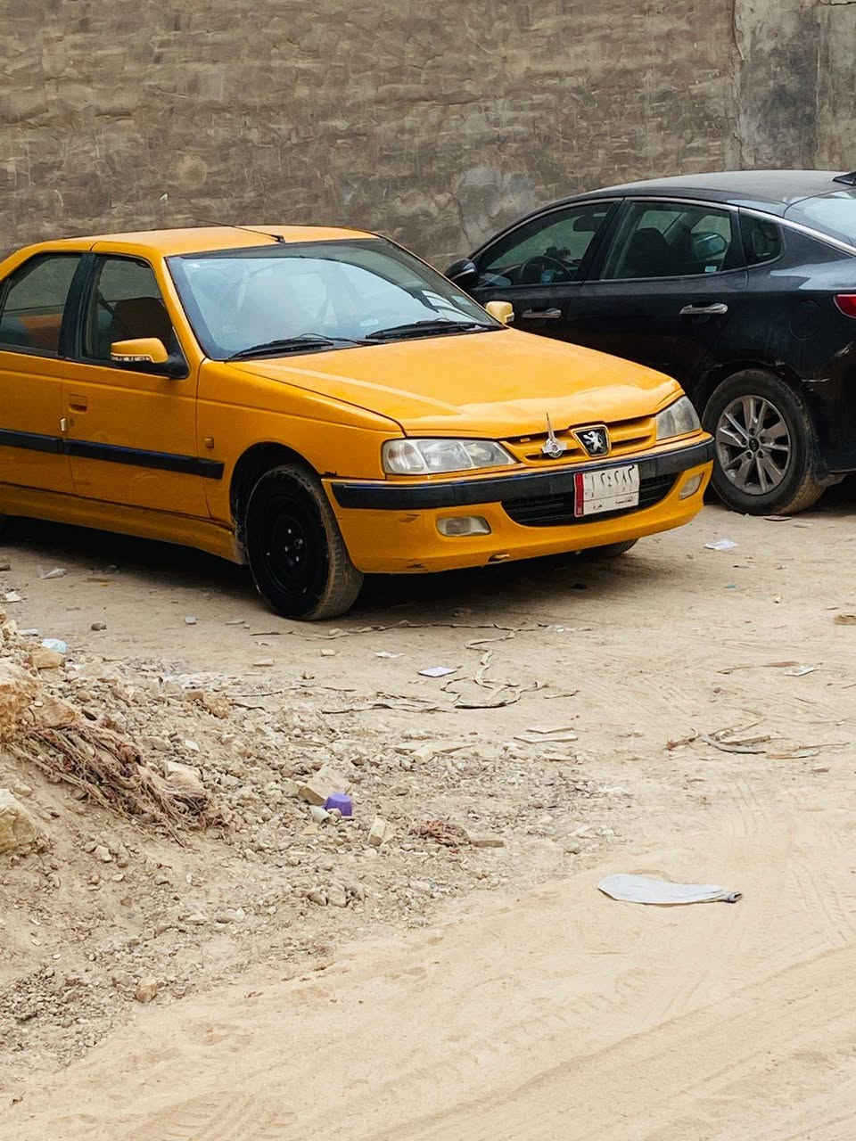 السلام عليكم عندي بيجو بارس موديل 18 سياره بيت القيطات قياسات بسيطه مكان السياره كربلاء للبيع او المراوس حسب القناعه بس كون نظيف السعر 47       *********** اتصال او واتساب السياره مصفره هيئه وغرامات نقصها حداديه خلفيه
