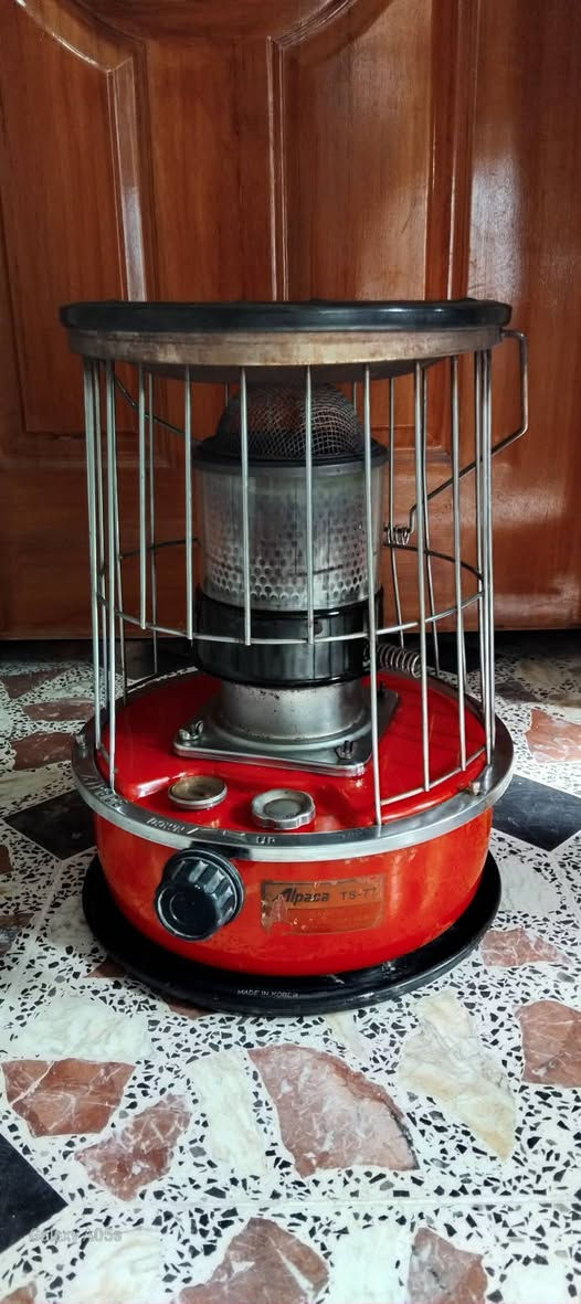 صوبة كيرونا فتيلة جديدة ٧٥ الف
صوبة فتيلة جديدة ٤٥ الف 
محضرة قهوة ٤٠ الف
مرجوحه عش العصفور ٧٠ الف 
العنوان التاجي هاتف ***********
اتصال أو مراسلة الصفحة خاص
